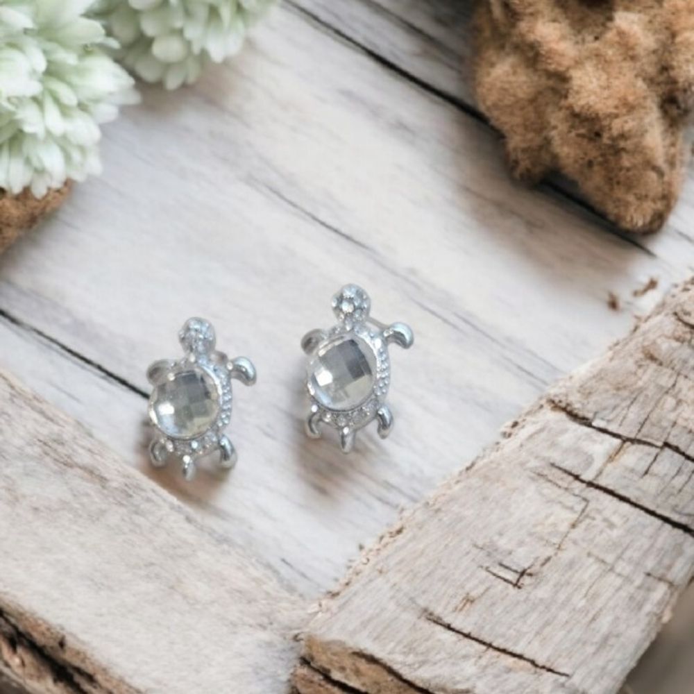Charming Silver Turtle Stud Earrings — Whimsical & Sparkly - Picture 3 of 3